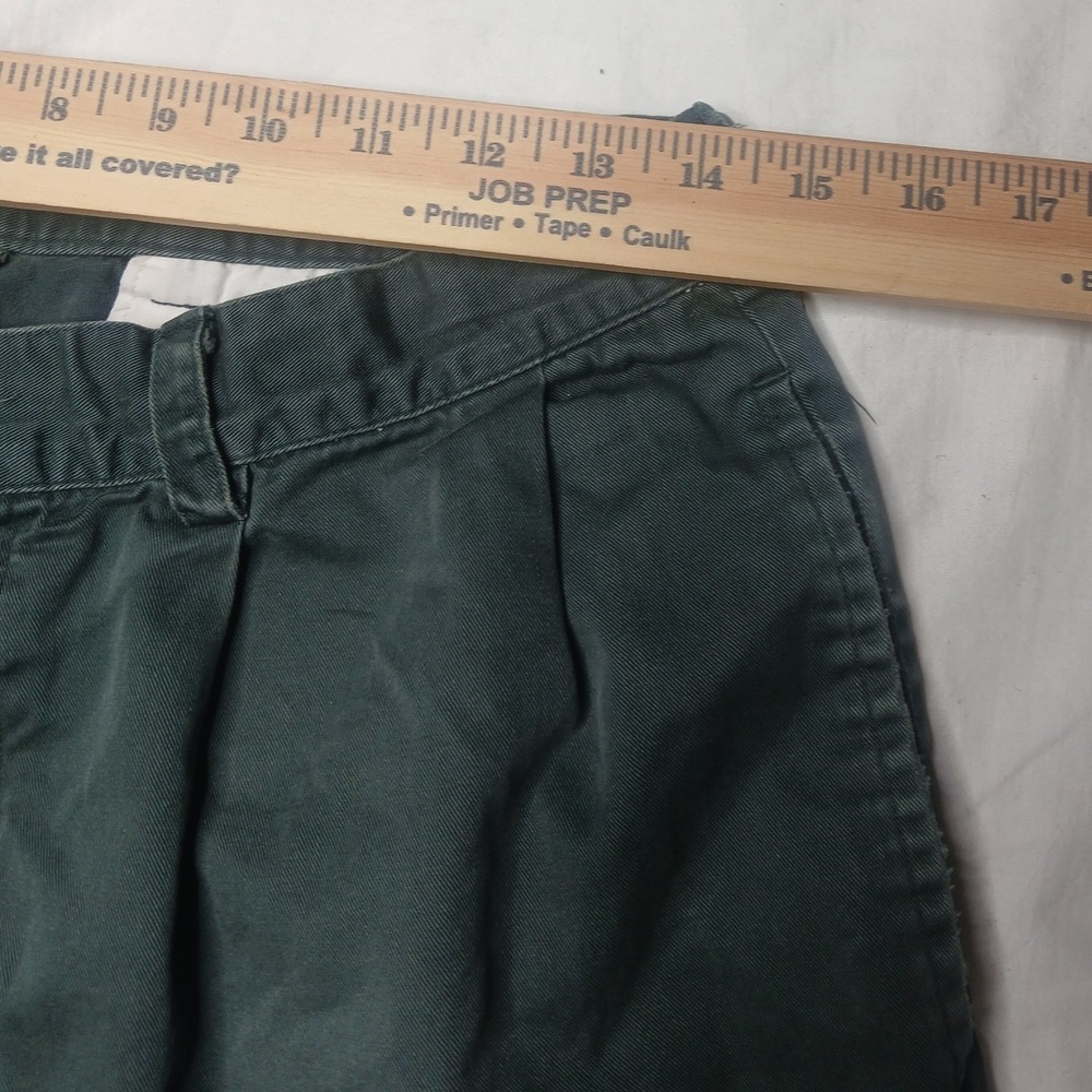 Nautica Chino Shorts Mens 34 Green Pleated Front Cotton Twill Casual Walking - Picture 2 of 8